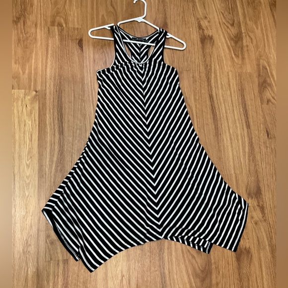 Striped black and white racerback maxi dress S/M - Picture 4 of 6
